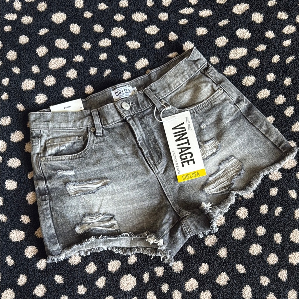 BNWT refuge Denim Vintage High Waisted Gray Denim Shorts